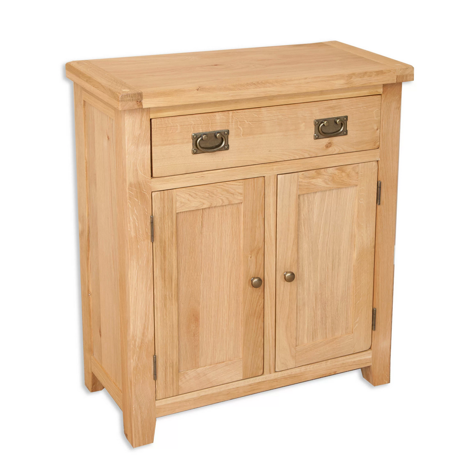 Wiltshire Natural Oak 2 Door Hall Cabinet - The Furniture Mega Store 